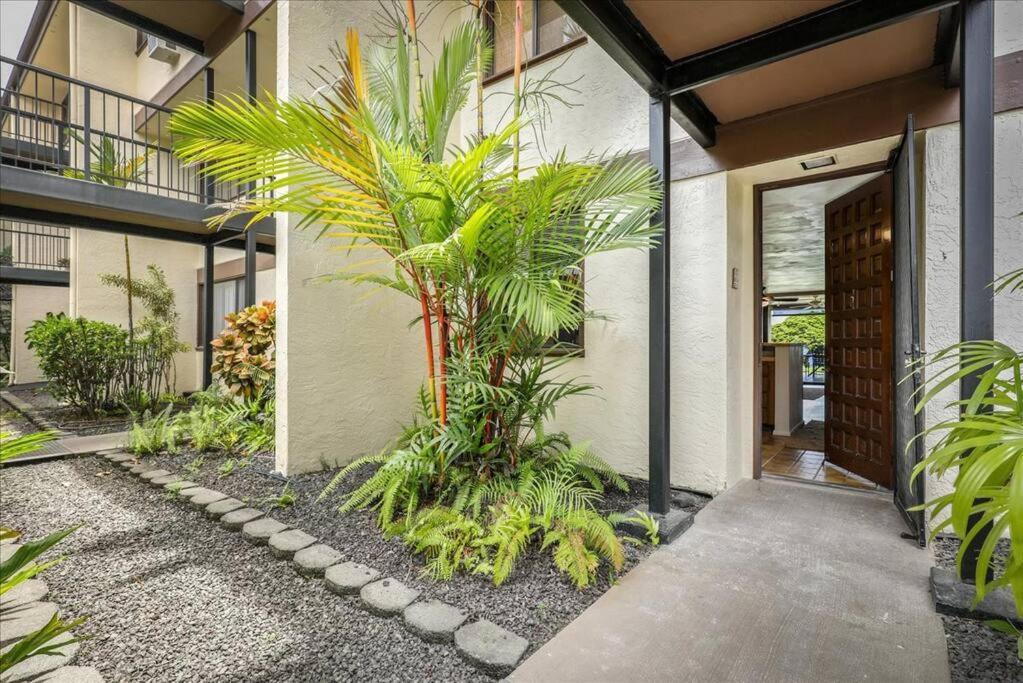 Beautiful 2/2 Condo In Kailua Kona. Ocean View! Luaran gambar