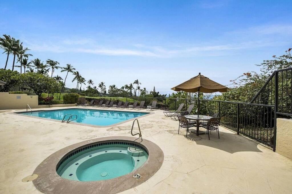 Beautiful 2/2 Condo In Kailua Kona. Ocean View! Luaran gambar